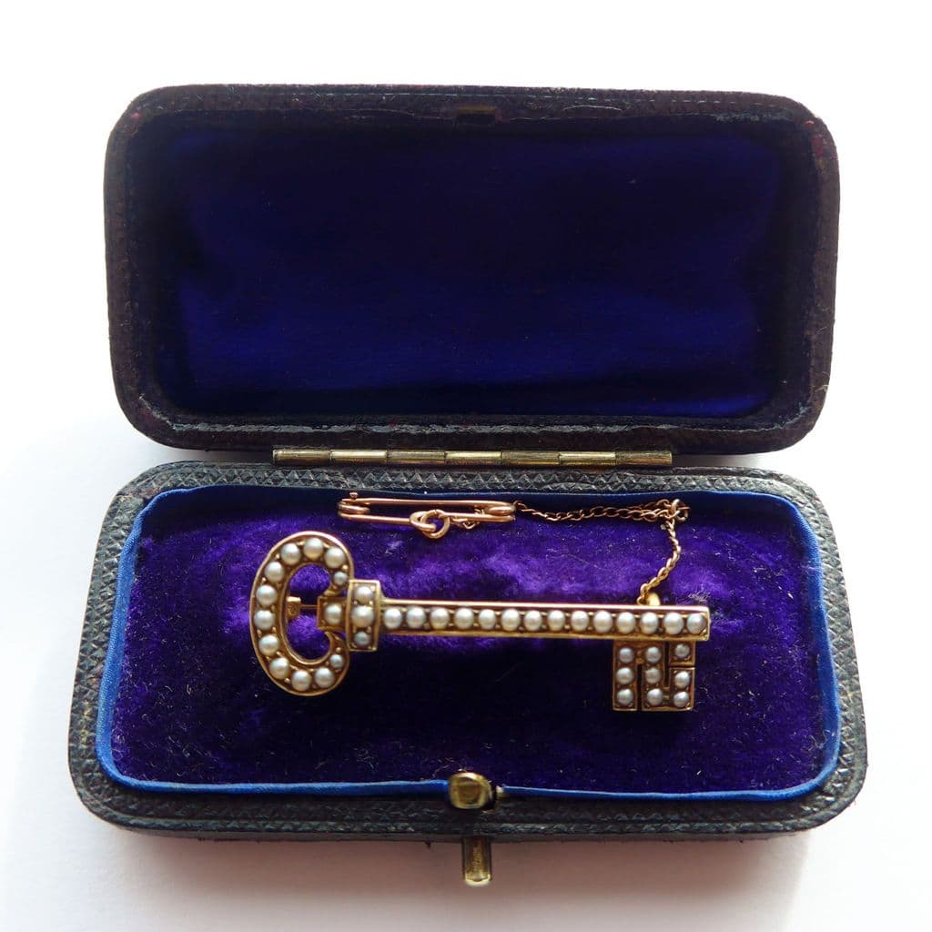 Antique Victorian Key Brooch 18ct Gold & Pearls C 1890s "Key to My